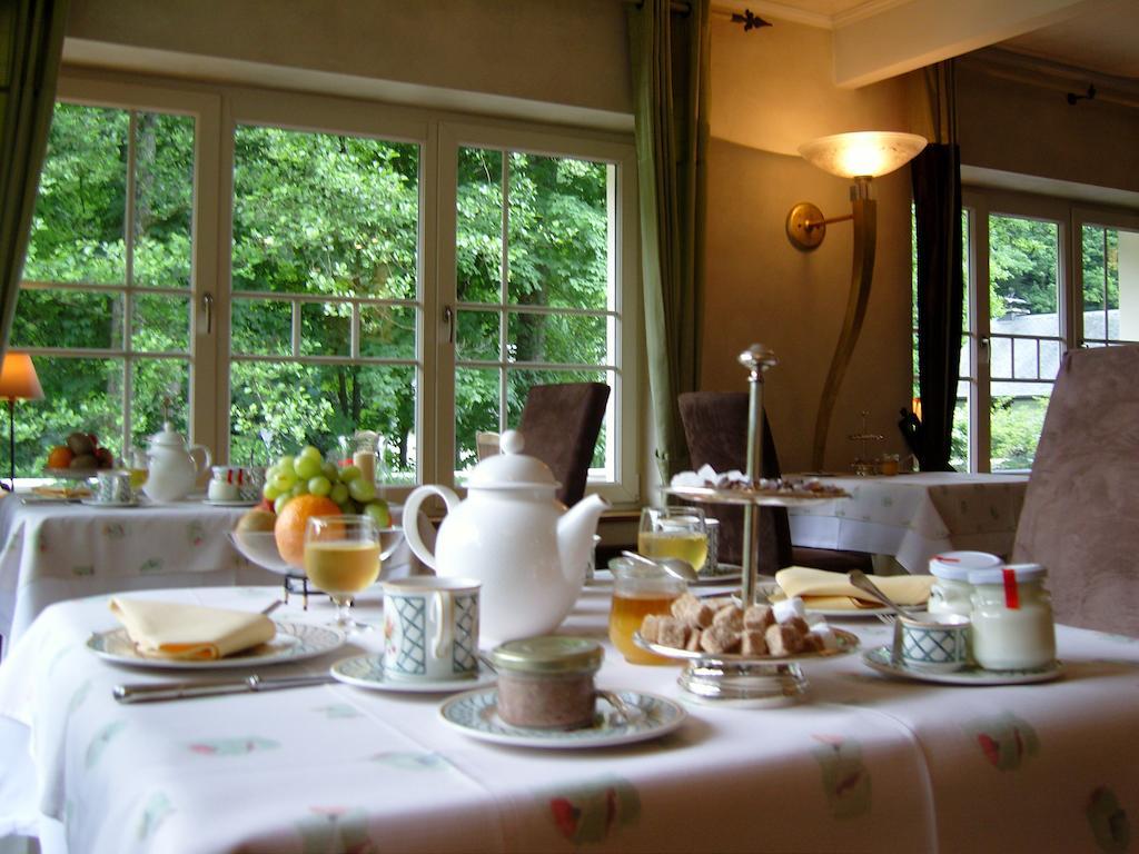 Hotel Les Ardillieres Du Pont D'Oye Habay-la-Neuve Εξωτερικό φωτογραφία